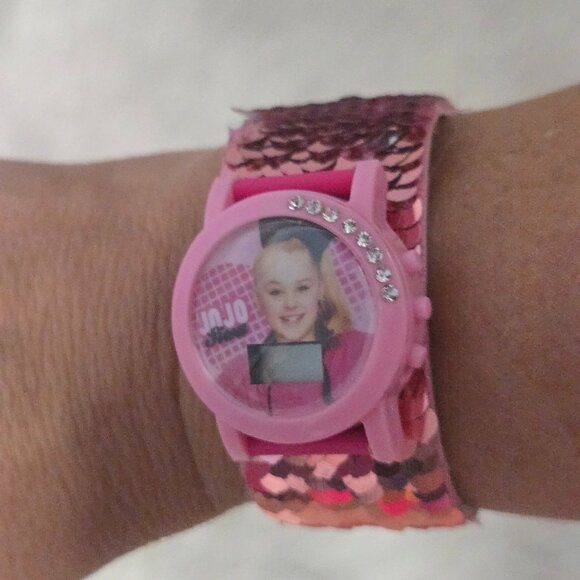 JoJo Siwa Sequin Strap Dial Watch (Pink) - Picture 1 of 5